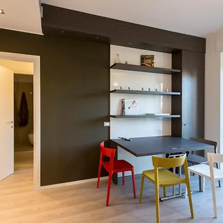 Melozzo Lägenhet Milano