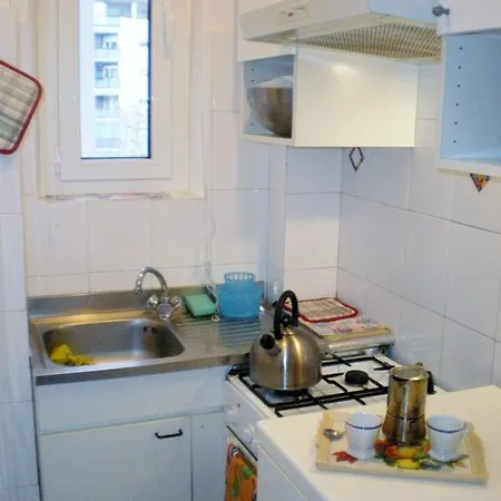 Apartment Melozzo Milan