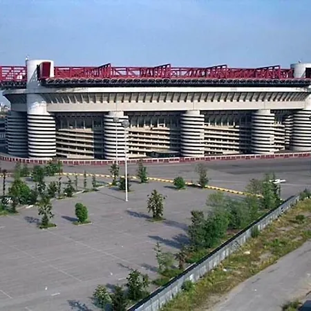 Lägenhet Melozzo Milano