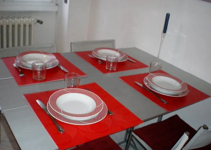 Apartment Melozzo Milan